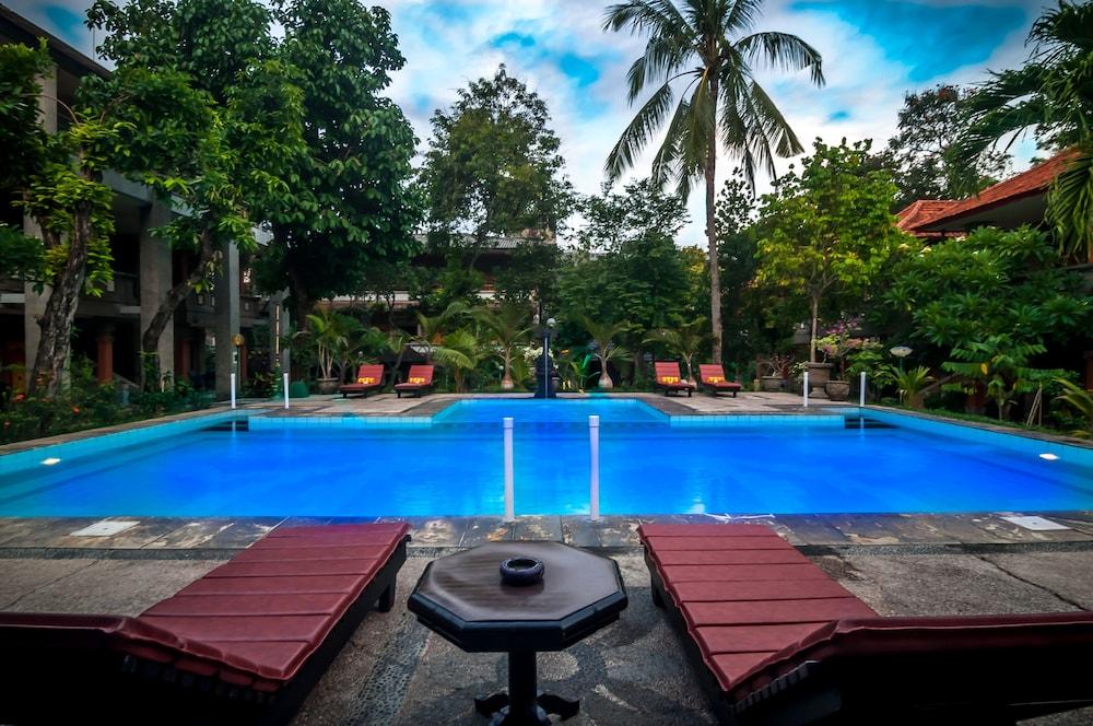 Melasti Kuta Bungalows & Spa Exterior photo