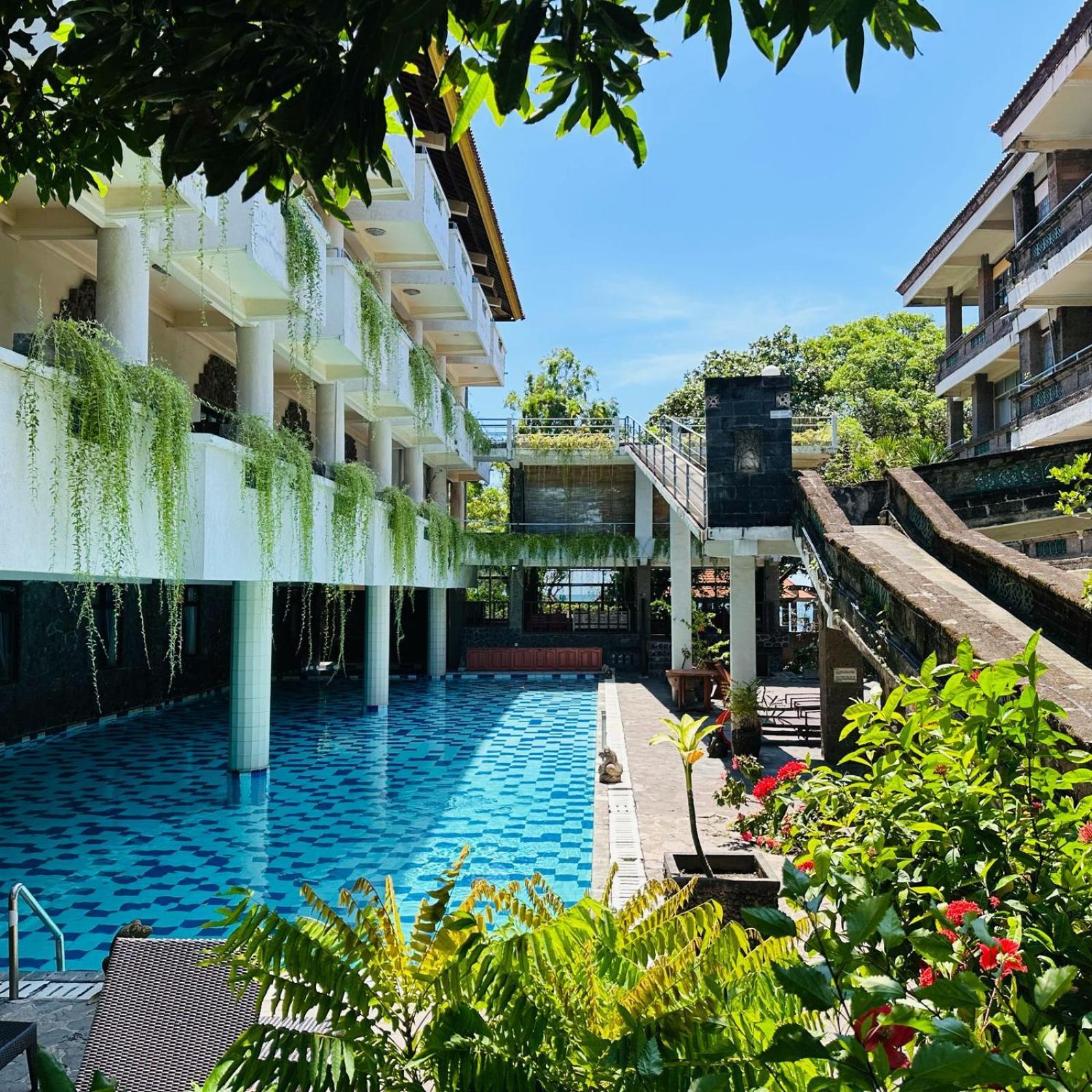 Melasti Kuta Bungalows & Spa Exterior photo