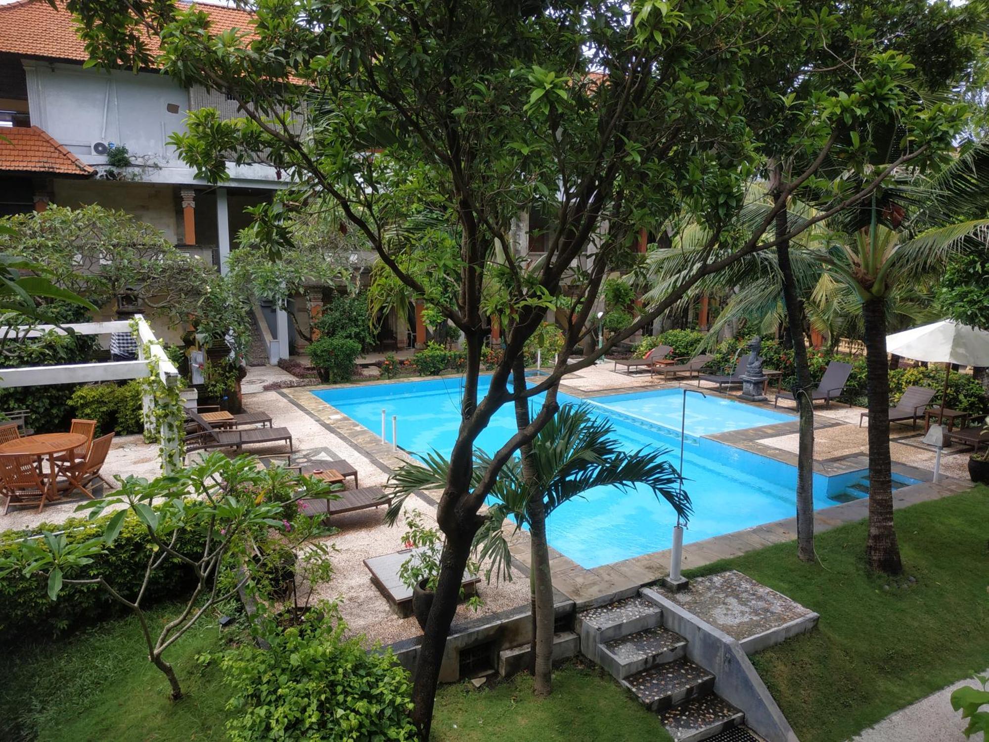 Melasti Kuta Bungalows & Spa Exterior photo