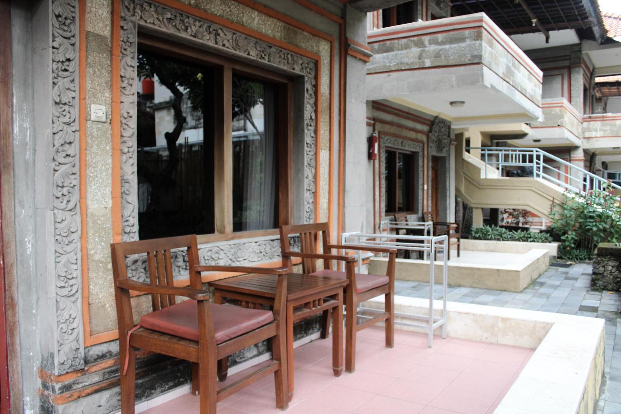 Melasti Kuta Bungalows & Spa Exterior photo