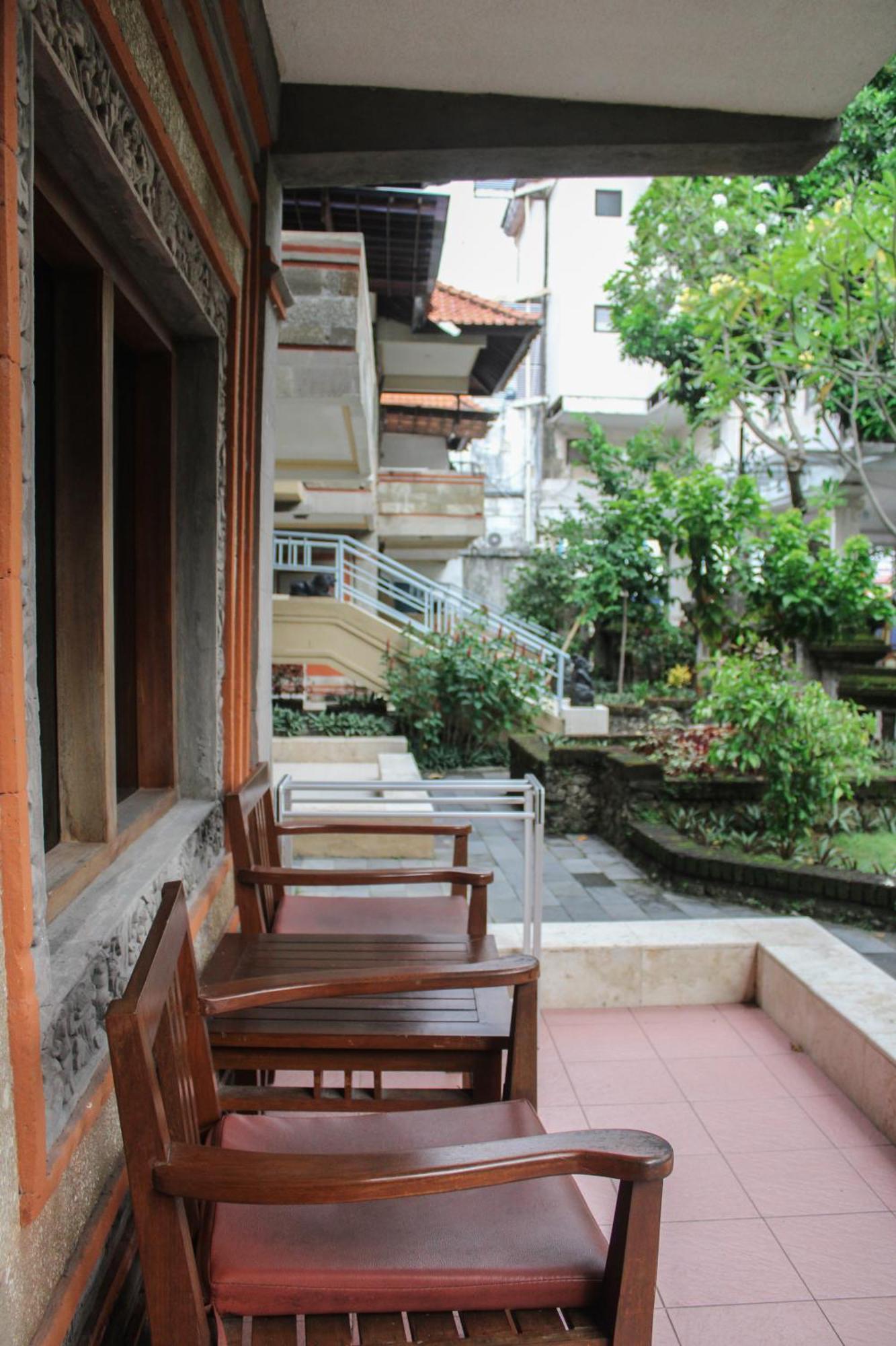 Melasti Kuta Bungalows & Spa Exterior photo
