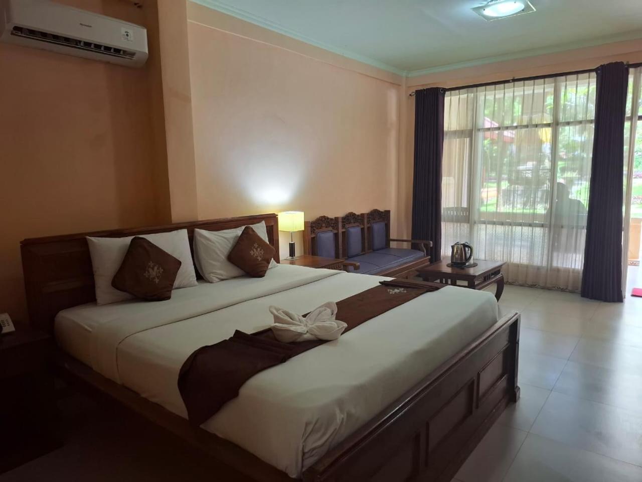Melasti Kuta Bungalows & Spa Exterior photo